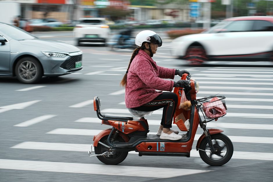 Electric bike mid-drive motor close up